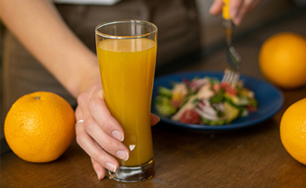 Alimentos y Bebidas